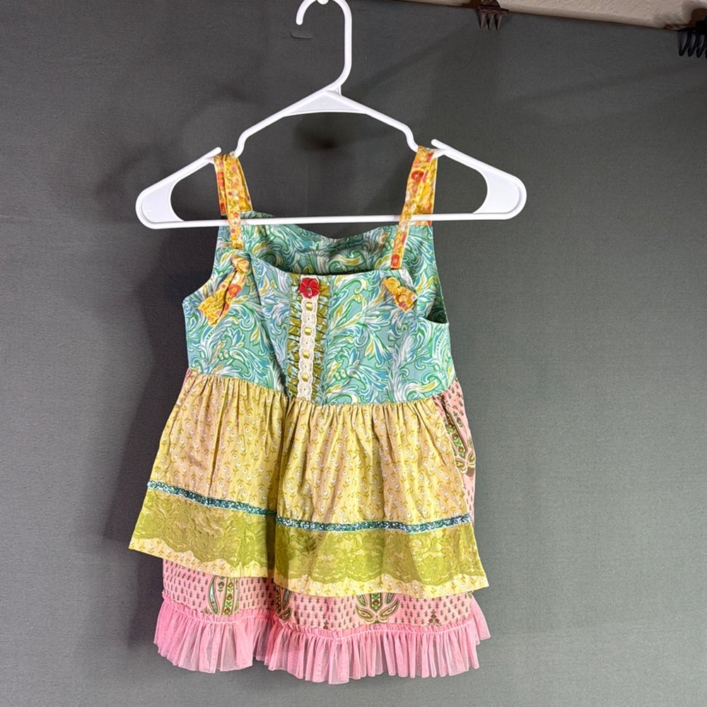 Matilda Jane‎ Green and Pink Paisley top size 8